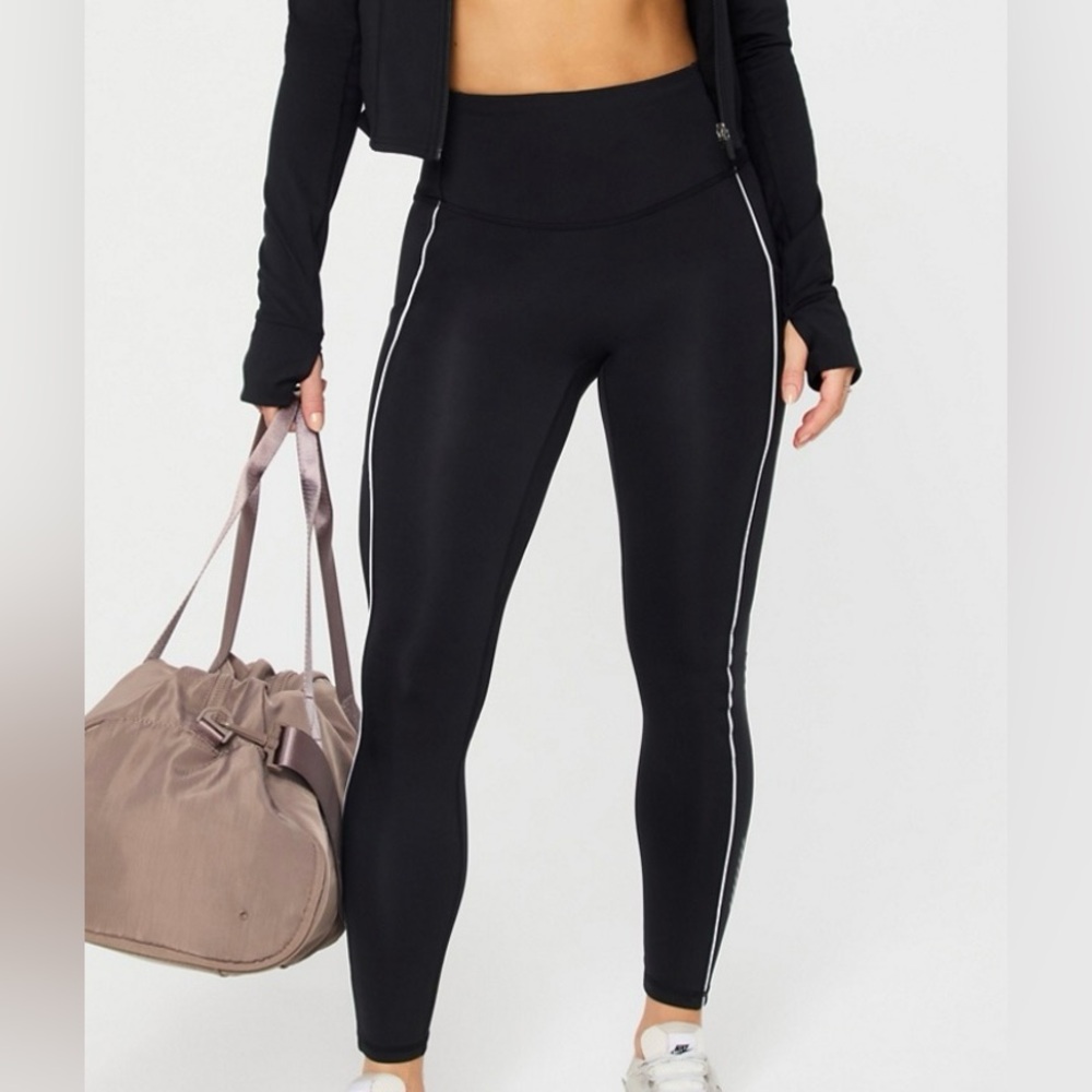 NWT Fabletics Anywhere Motion365+ Piped HW Run Legging - Picture 4 of 6